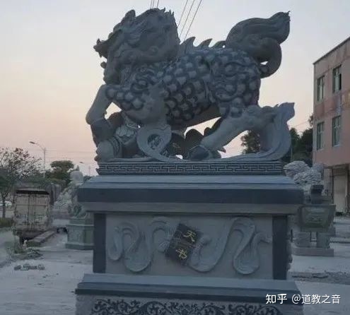 怎么用风水对付小人_佛教除小人陷害的咒语_除小人的风水物品