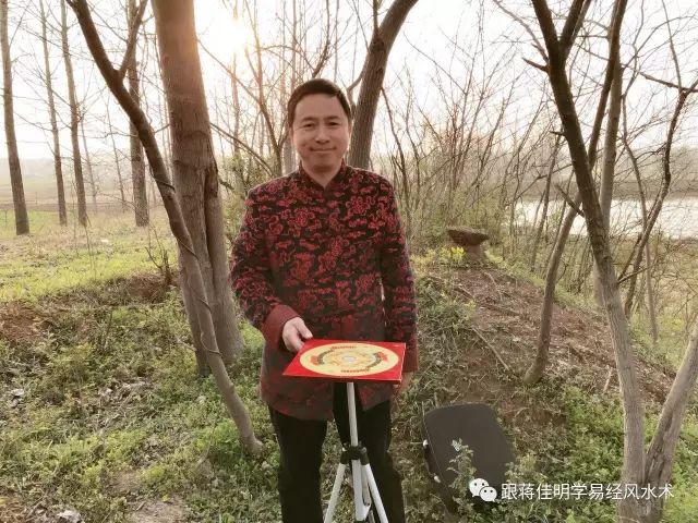 出大富祖坟风水实例_大富大贵祖坟风水图解_大富祖坟风水图解