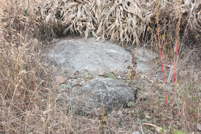 风水大师教你看坟地风水_小区附近有坟地风水怎么样_农村坟地风水大全