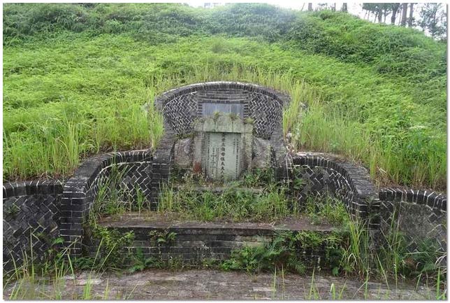 风水可信坟地图片_坟地风水真的可信吗_坟地风水不可信